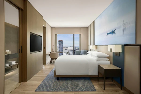 Ảnh chi tiết phòng khach-san-courtyard-by-marriott-da-nang-premium-room-vivatrip-03.webp