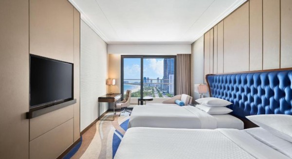 Ảnh chi tiết phòng khach-san-four-points-by-sheraton-da-nang-deluxe-guest-room-2-twin-vivatrip.jpg