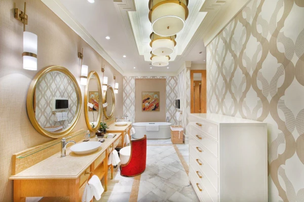 Ảnh chi tiết phòng khach-san-intercontinental-grand-ho-tram-1-bedroom-suite-vivatrip.webp