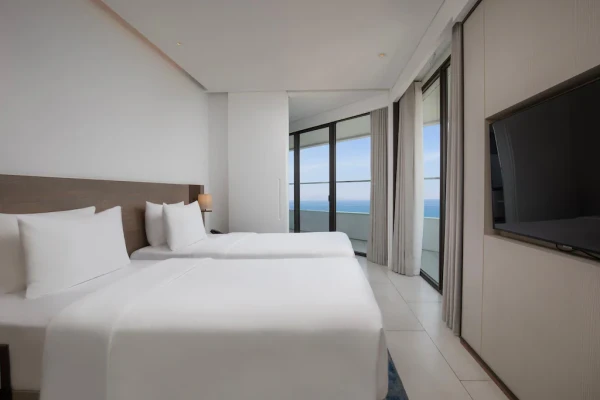 Ảnh chi tiết phòng khach-san-radisson-red-da-nang-phong-gia-dinh-vivatrip-03.webp