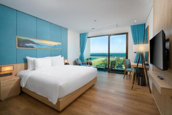 Ảnh chi tiết phòng khach-san-sala-grand-tuy-hoa-penthouse-vivatrip-04.jpg