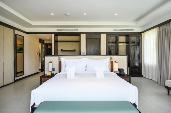 Ảnh chi tiết phòng khu-nghi-duong-emerald-ho-tram-suite-master-vivatrip-03.webp