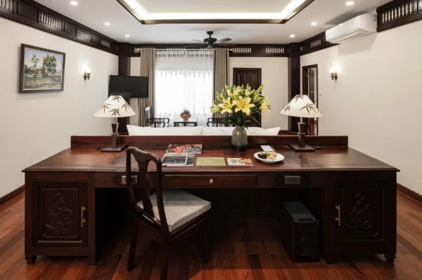 Ảnh chi tiết phòng khu-nghi-duong-emeralda-resort-tam-coc-phong-deluxe-giuong-doi-2-giuong-don-vivatrip-02.webp