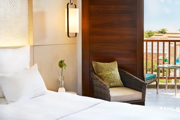 Ảnh chi tiết phòng khu-nghi-duong-pullman-da-nang-beach-superior-2-single-bed-vivatrip-04.webp