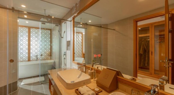 Ảnh chi tiết phòng khu-nghi-duong-selectum-noa-cam-ranh-grand-ocean-room-vivatrip-02.jpg