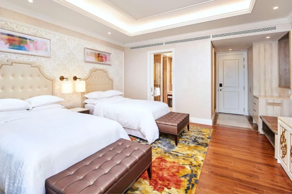 Ảnh chi tiết phòng khu-nghi-duong-sheraton-grand-da-nang-guest-room-vivatrip-06.webp