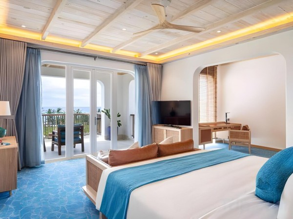Ảnh chi tiết phòng khu-nghi-duong-stelia-beach-phu-yen-dinh-thu-2-phong-ngu-nhin-ra-ho-boi-va-dai-duong-vivatrip-03.jpeg