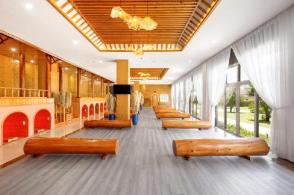 Ảnh chi tiết phòng Five - Bedroom Garden View Pool Villa 10