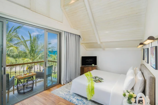 Ảnh chi tiết phòng Five Bedroom Beachfront Pool Villa 11