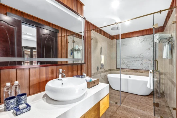 Ảnh chi tiết phòng Big Suite 9