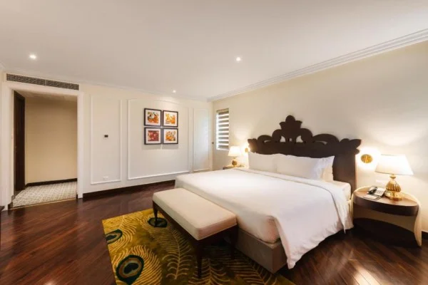 Ảnh chi tiết phòng kk-sapa-hotel-phong-suite-vivatrip.webp