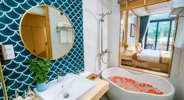 Ảnh chi tiết phòng kumochan-mc-chu-deluxe-balcony-vivatrip.webp