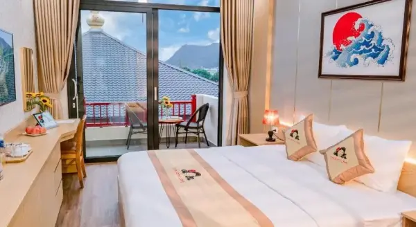 Ảnh chi tiết phòng kumochan-mc-chu-deluxe-balcony-vivatrip_02.webp