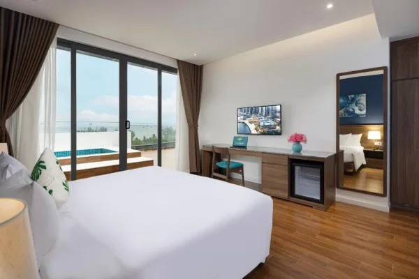 Ảnh chi tiết phòng le-palmier-ho-tram-resort-can-ho-nhin-ra-bien-co-be-jacuzzi-vivatrip-02.webp