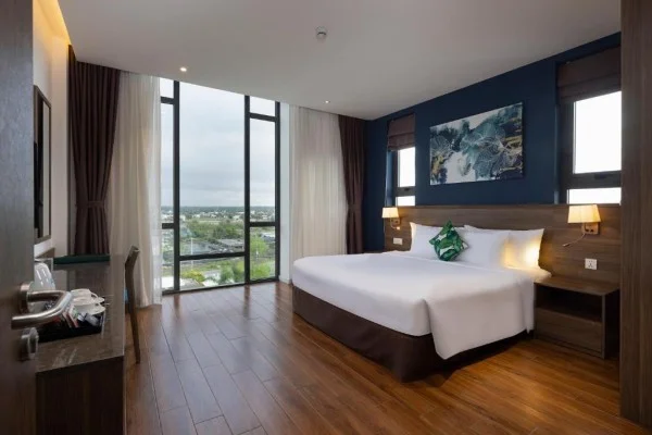 Ảnh chi tiết phòng le-palmier-ho-tram-resort-suite-gia-dinh-vivatrip-02.webp