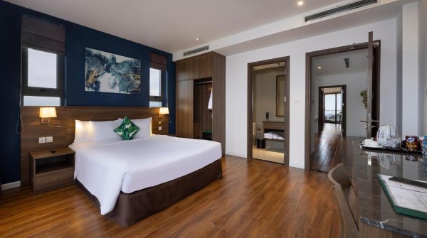 Ảnh chi tiết phòng le-palmier-ho-tram-resort-suite-gia-dinh-vivatrip.jpg