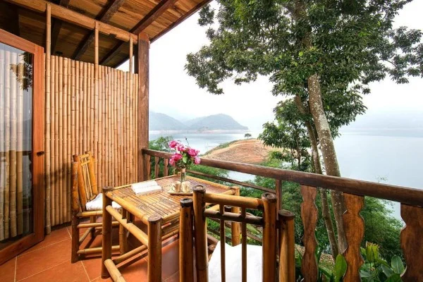 Ảnh Mai Chau Hideaway Lake Resort