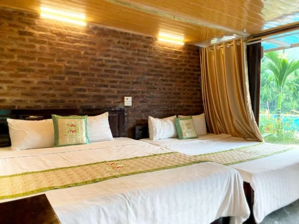 Ảnh chi tiết phòng mai-chau-sky-resort-phong-gia-dinh-nhin-ra-ho-vivatrip-04.webp