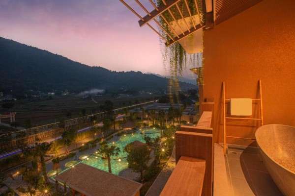 Ảnh chi tiết phòng mandala-retreats-kim-boi-phong-executive-nhin-ra-ho-boi-vivatrip-02.jpg