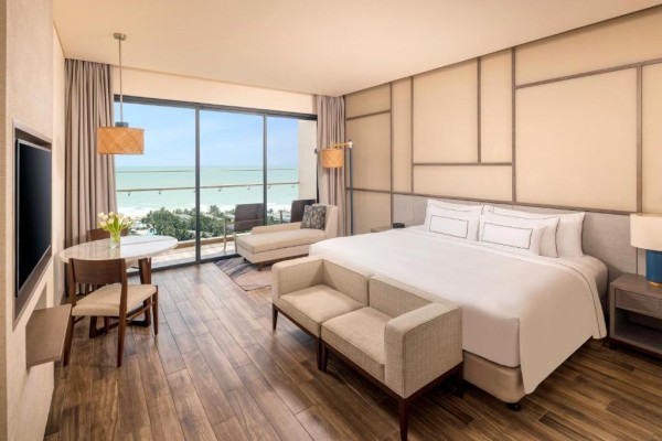 Ảnh chi tiết phòng melia-ho-tram-beach-resort-deluxe-giuong-doi-2-giuong-don-co-ban-cong-vivatrip-03-1.jpg