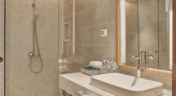 Ảnh chi tiết phòng mercure-vung-tau-superior-room-hillside-vivatrip.jpg