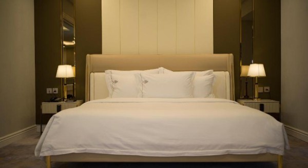 Ảnh chi tiết phòng merperle-dalat-hotel-suite-sang-trong-vivatrip-02.jpg