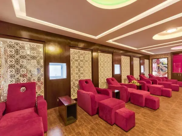 Ảnh chi tiết phòng Grand Suite 32
