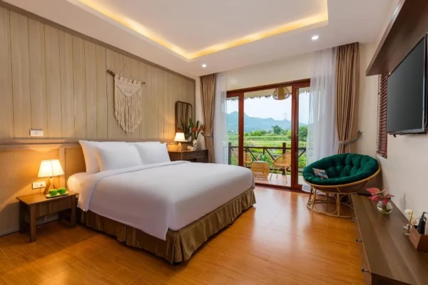 Ảnh chi tiết phòng moc-chau-eco-garden-resort-phong-giuong-doi-co-bon-tam-spa-vivatrip.webp