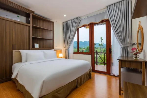 Ảnh chi tiết phòng moc-chau-eco-garden-resort-suite-gia-dinh-co-ban-cong-be-vivatrip-02.webp