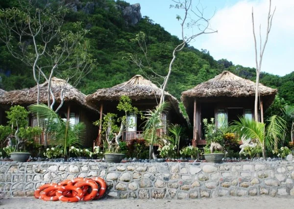 Ảnh chi tiết phòng monkey-island-resort-bungalow-superior-vivatrip-02-1.webp