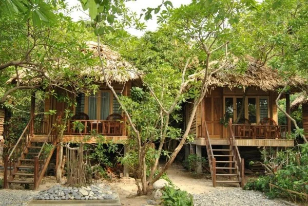 Ảnh chi tiết phòng monkey-island-resort-bungalow-superior-vivatrip-02.webp