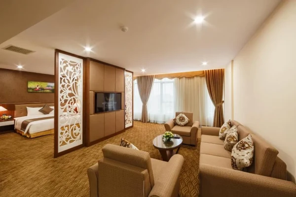 Ảnh chi tiết phòng muong-thanh-holiday-moc-chau-hotel-suite-excutive-vivatrip-04.webp