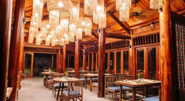 Ảnh chi tiết phòng natalies-villa-resort-moc-chau-villa-garden-vivatrip_02.webp