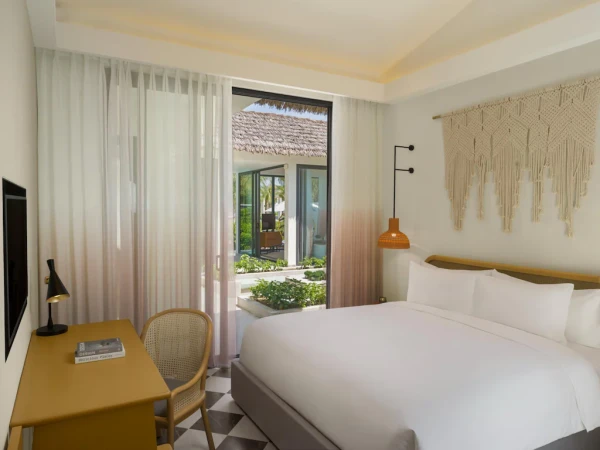Ảnh chi tiết phòng new-world-phu-quoc-resort-deluxe-pool-villa-vivatrip-02.webp