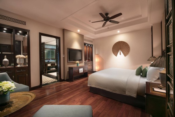 Ảnh chi tiết phòng ninh-binh-hidden-charm-hotel-resort-fine-art-luxury-suite-vivatrip-02.jpg