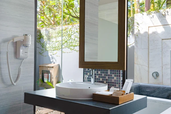 Ảnh chi tiết phòng Deluxe Bungalow bãi biển có hồ bơi (Deluxe Beach Bungalow with Pool) 10