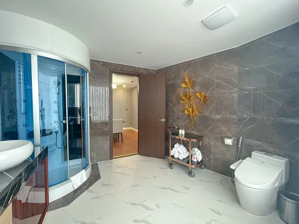 Ảnh chi tiết phòng paddington-hotel-halong-grand-suite-vivatrip-02.webp