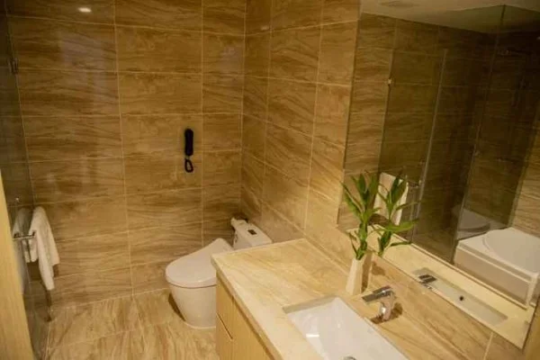 Ảnh chi tiết phòng pearl-river-hotel-bedroom-apartment-superior-one-vivatrip-04.webp