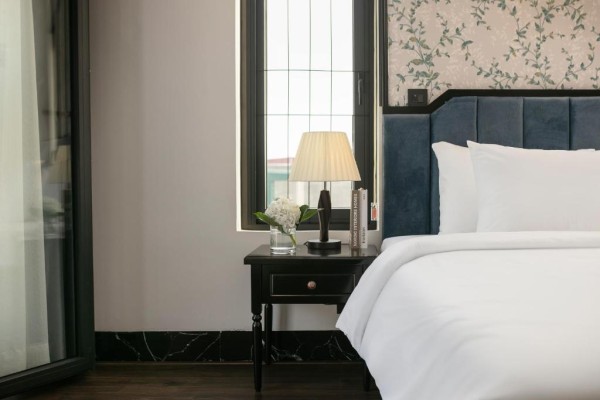 Ảnh chi tiết phòng phat-diem-plaza-hotel-phong-deluxe-vivatrip-02.jpg