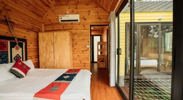 Ảnh chi tiết phòng phoenix-mc-chu-resort-bungalow-deluxe-vivatrip_04.webp