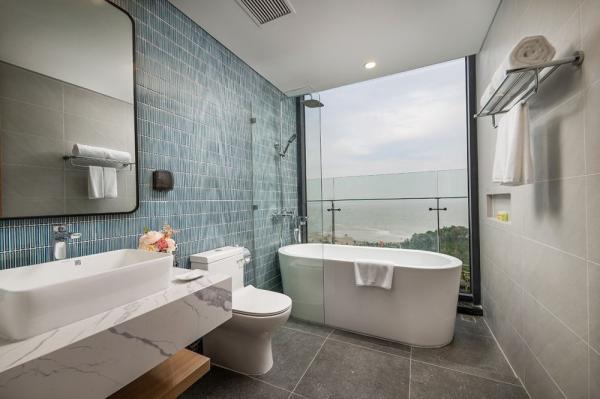 Ảnh chi tiết phòng premier-residence-ocean-view-flamingo-hai-tien-vivatrip4-4.jpg