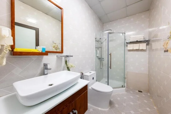 Ảnh chi tiết phòng Phòng Giường Đôi/ Nhìn Ra Núi 8