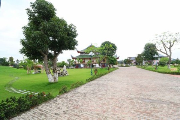 Ảnh Resort Hữu Bằng