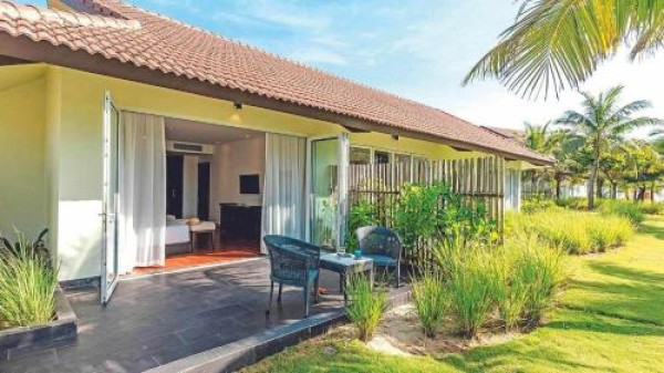 Ảnh chi tiết phòng robinson-nam-hoi-an-deuxe-double-or-twin-room-vivatrip-09.jpg