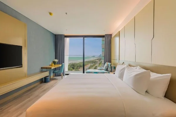 Ảnh chi tiết phòng Premier Double, Twin Room Partial Sea View with Balcony 9