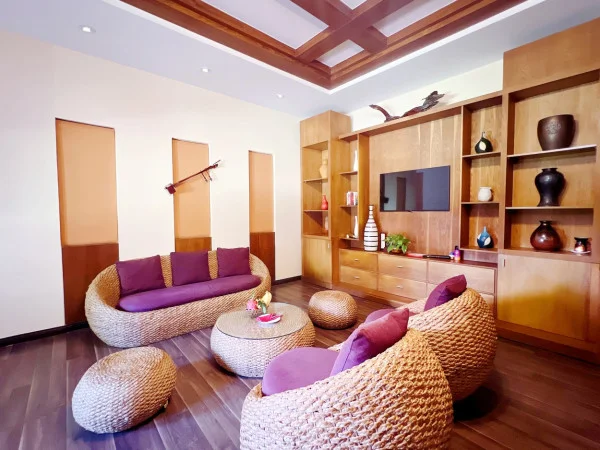 Ảnh chi tiết phòng Luxury Suite 13