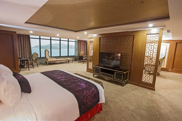 Ảnh chi tiết phòng Presidential Suite 7