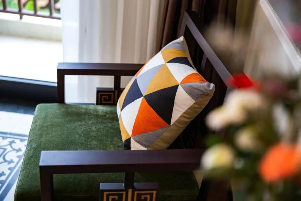 Ảnh chi tiết phòng Phòng Premier Thời Thượng Có Ban Công 11