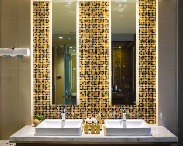 Ảnh chi tiết phòng Classic City View King Room 9