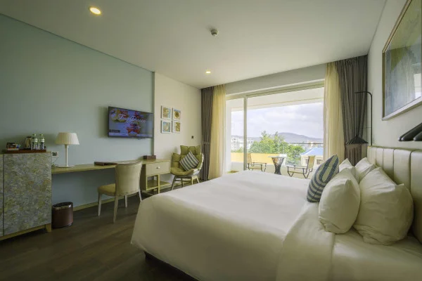 Ảnh chi tiết phòng Premium King Bed 14